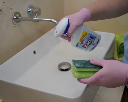 Professional Equipment and Detergents